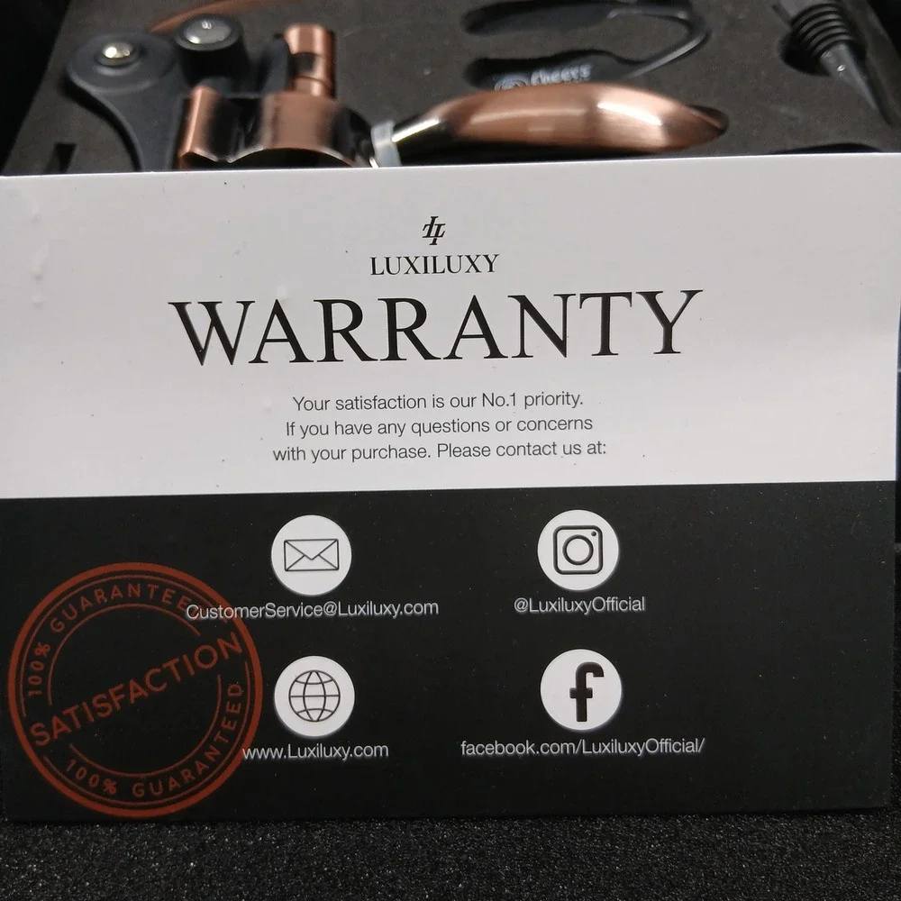 Luxiluxy Premium Wine Opener‎ Set Rabbit Corkscrew Foil Cutter Stopper NIB